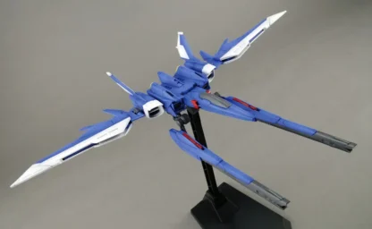 MG 1/100 - Strike Gundam Full Pack – Image 4